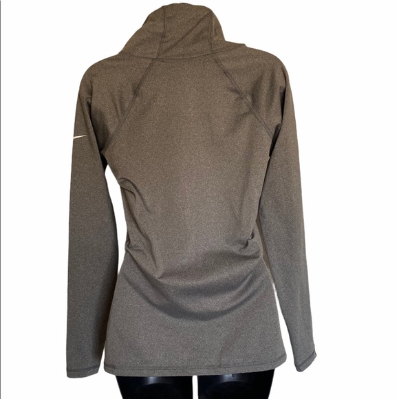 Nike pro turtleneck grey dri-fit women’s size medium - Picture 4 of 4